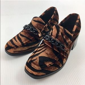 Urban Outfitters Velvet Tiger Loafers